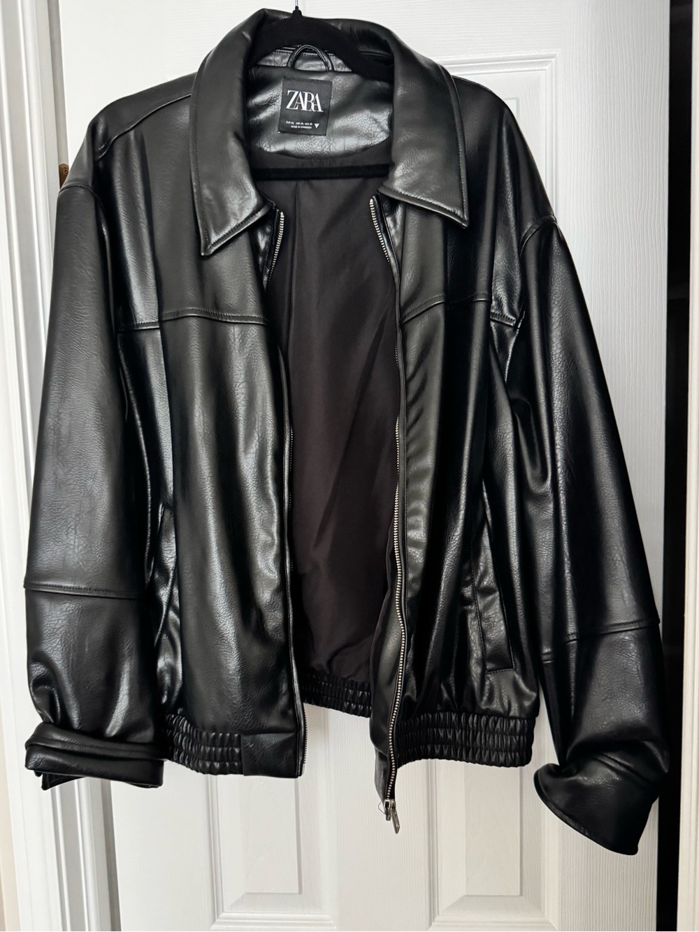 ZARA oversized Black Faux Leather Bomber Jacket with Collared Neck